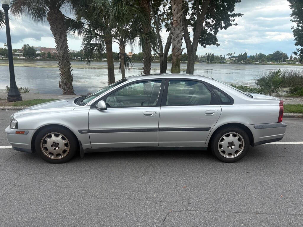 Volvo S80