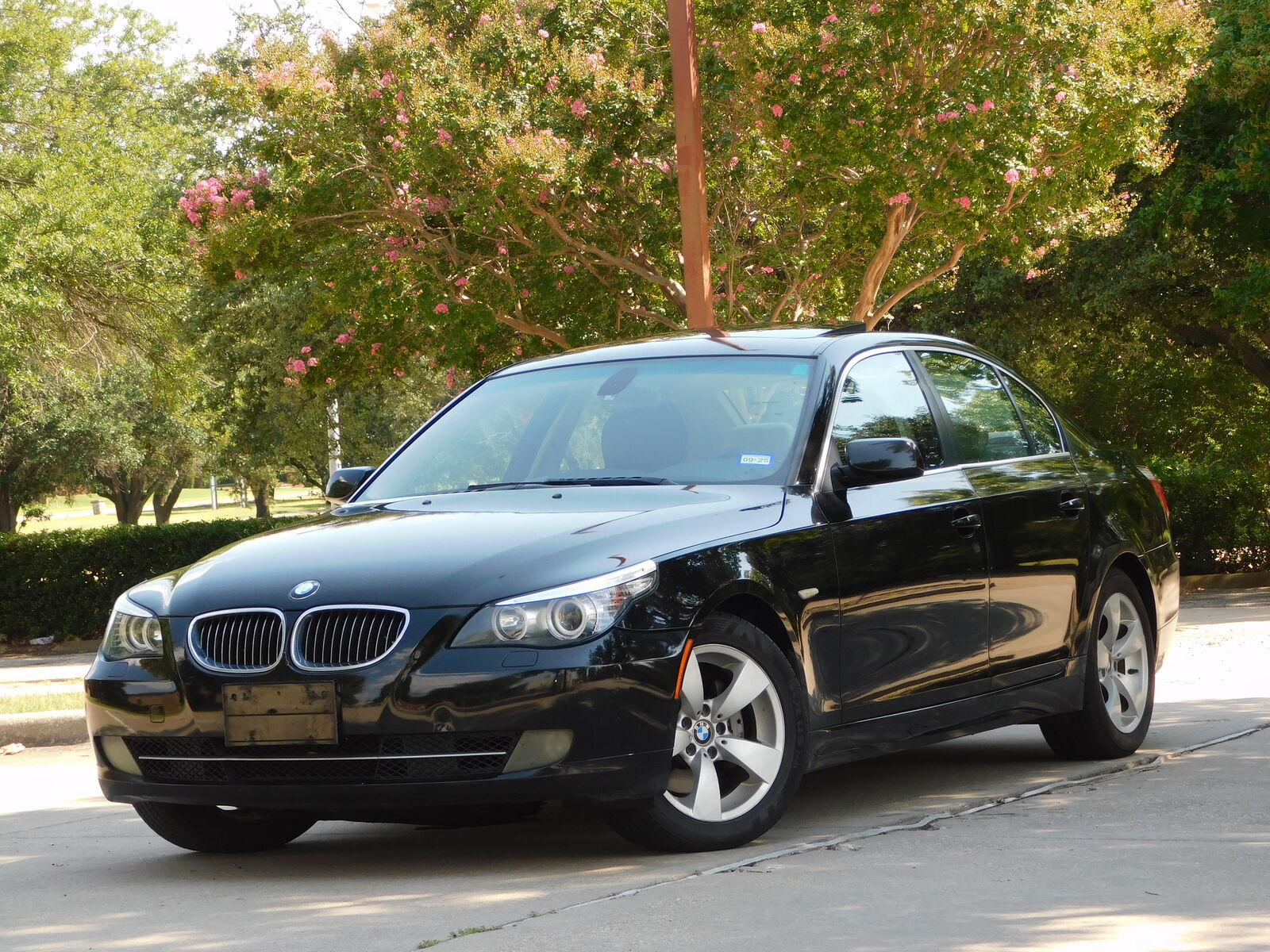 BMW 528i