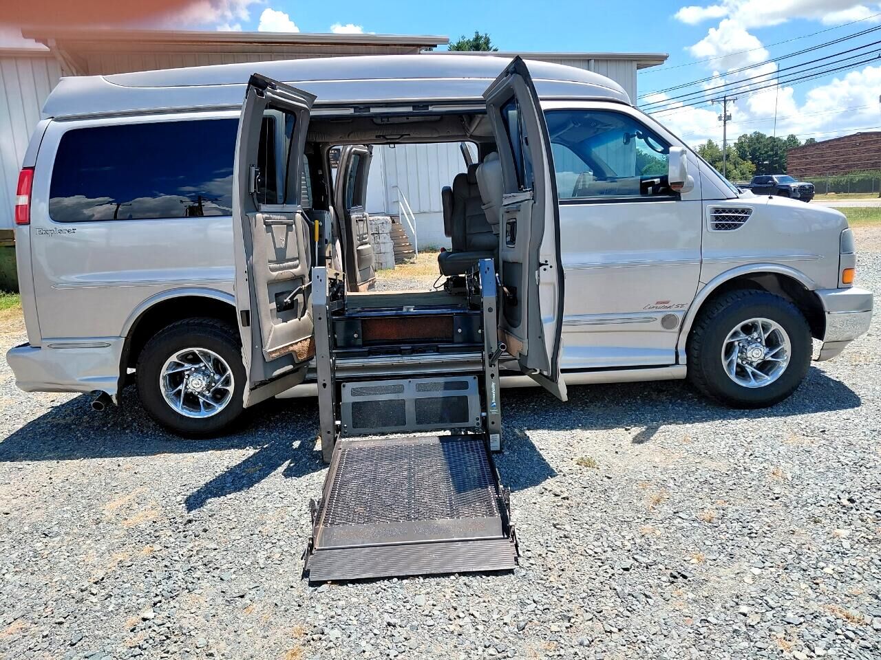 GMC Savana
