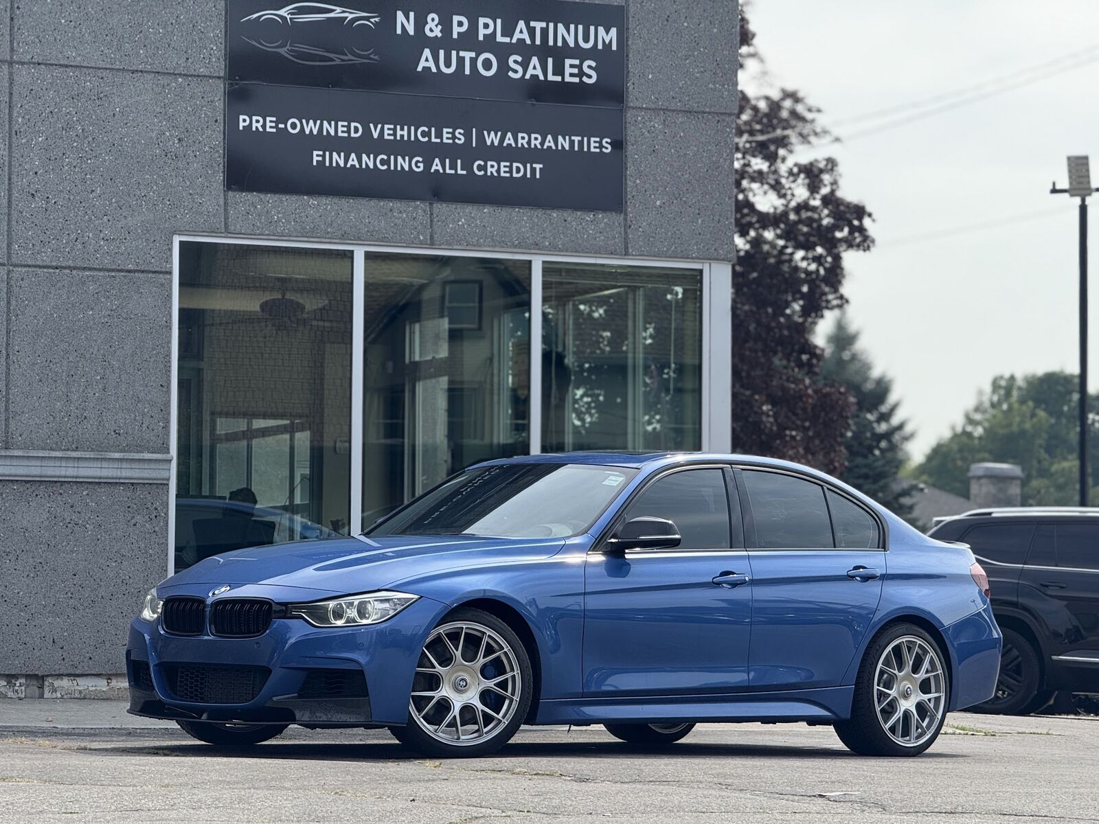BMW 335i