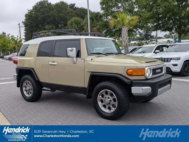 Toyota FJ Cruiser