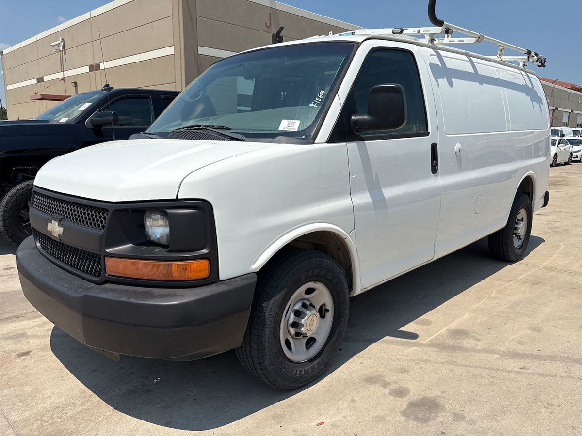2012 CHEVROLET Express