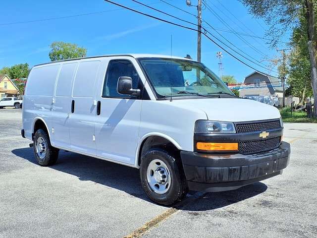2021 CHEVROLET Express