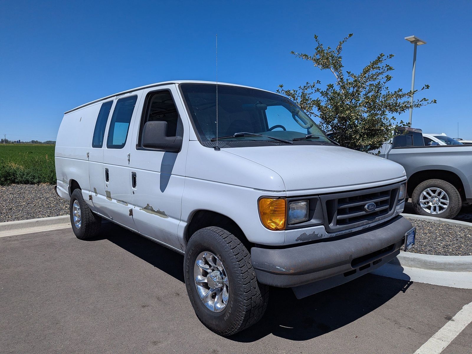 Ford E-250