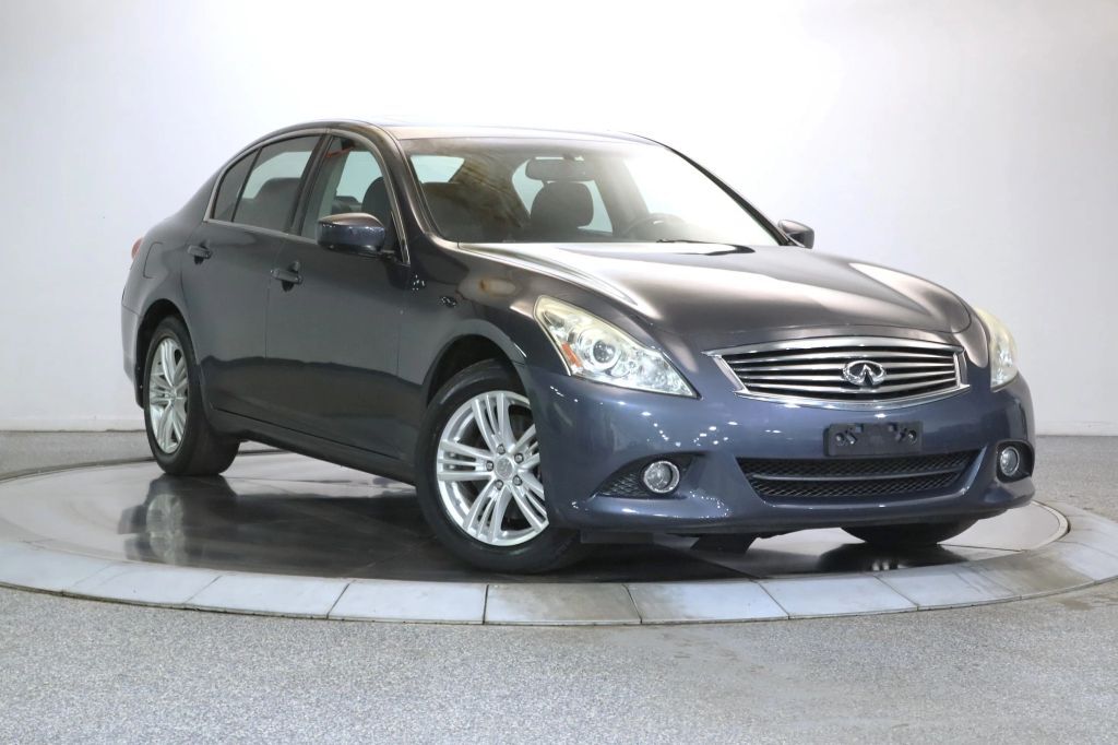 Infiniti G25