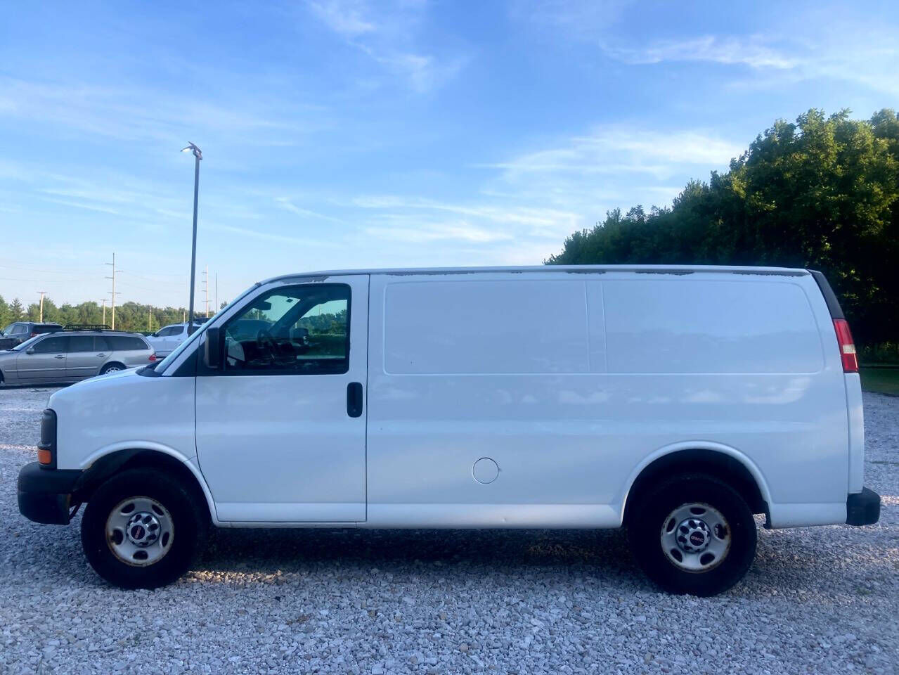 GMC Savana