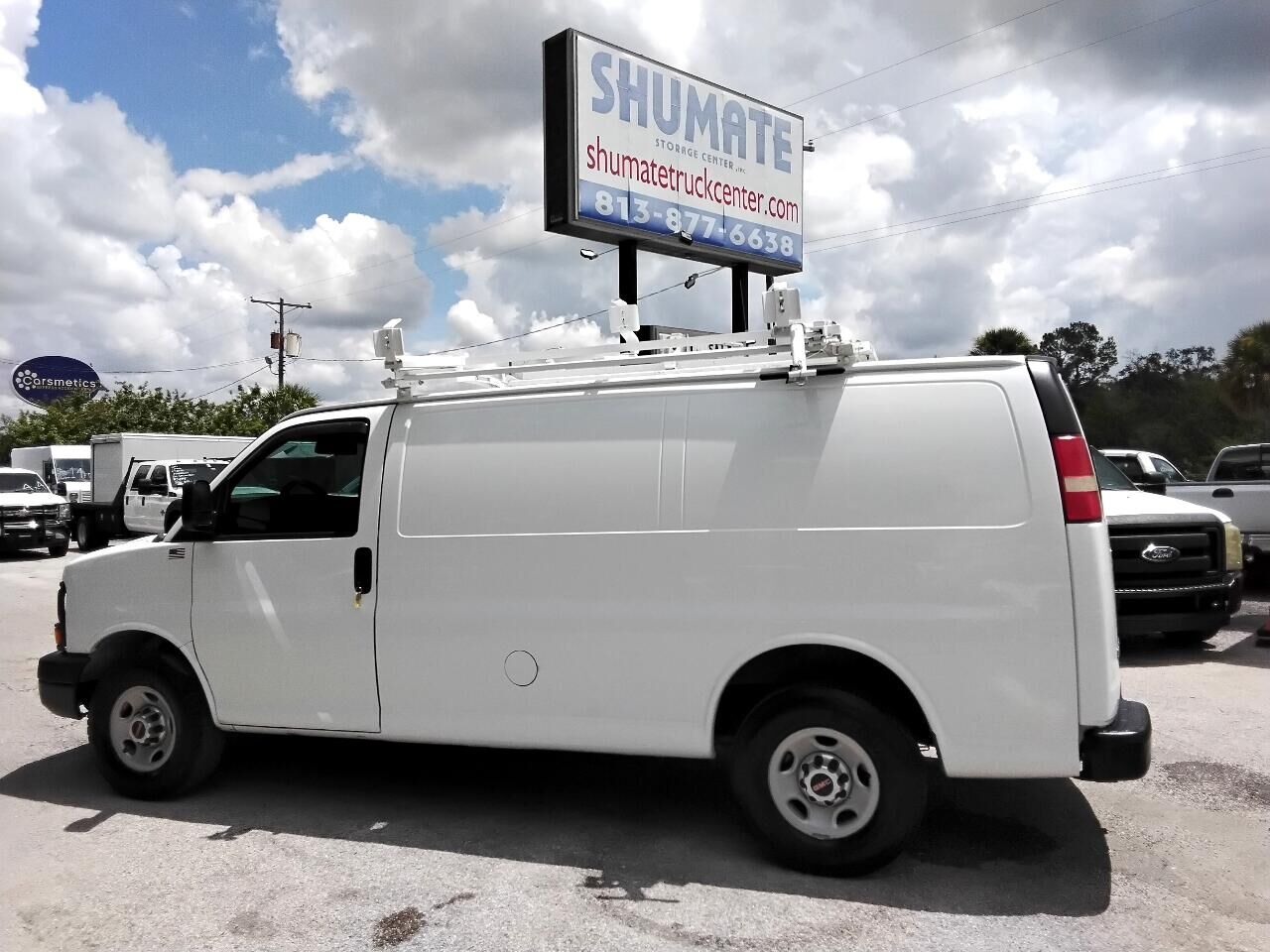 GMC Savana