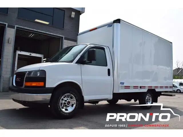 GMC Savana