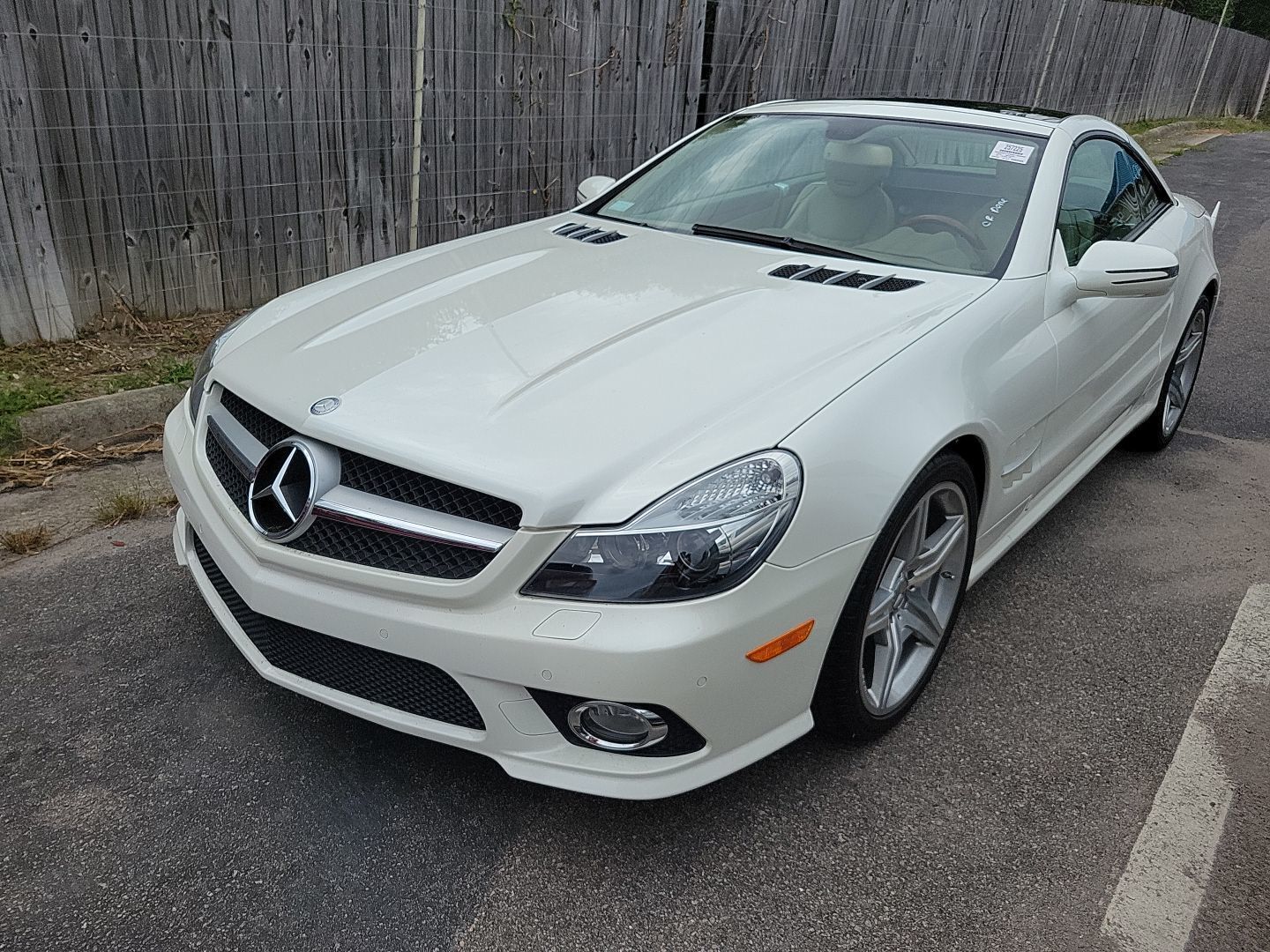 Mercedes-Benz SL-Class