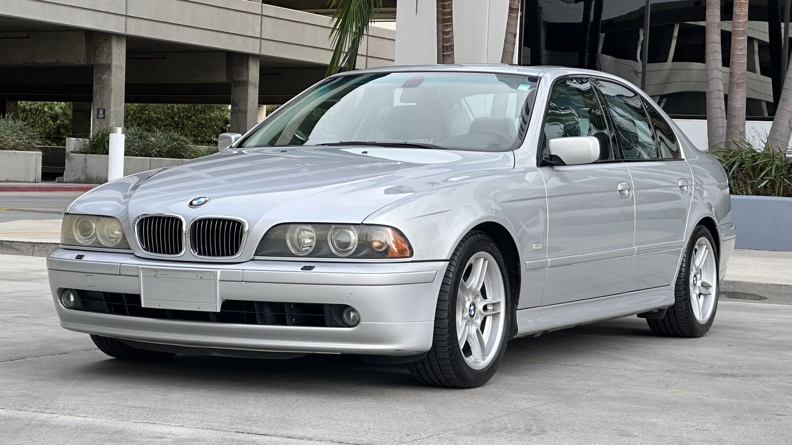 BMW 540i