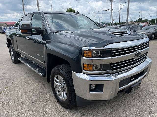 2017 CHEVROLET Silverado