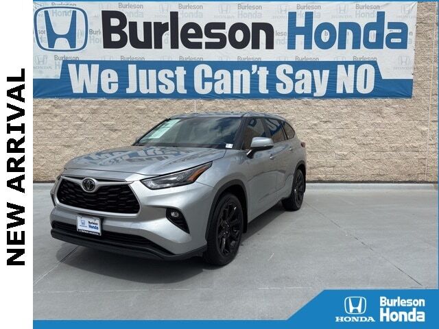 2024 TOYOTA Highlander