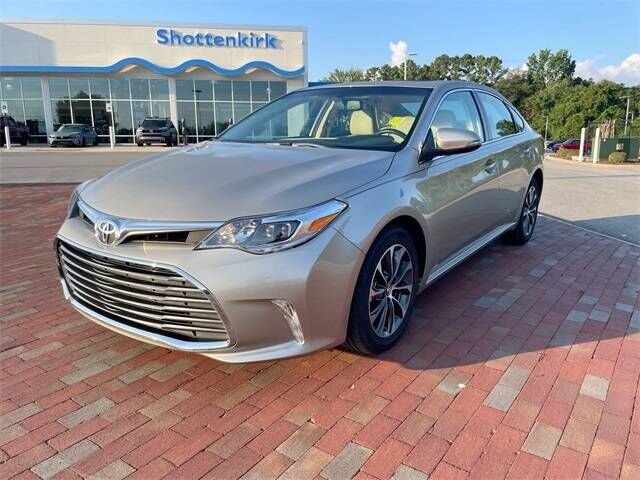 Toyota Avalon