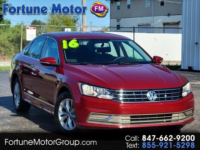2016 VOLKSWAGEN Passat