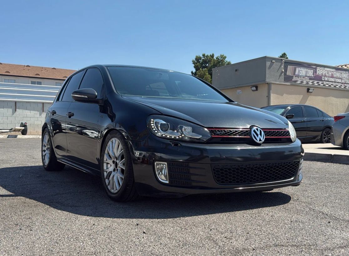 Volkswagen Golf GTI