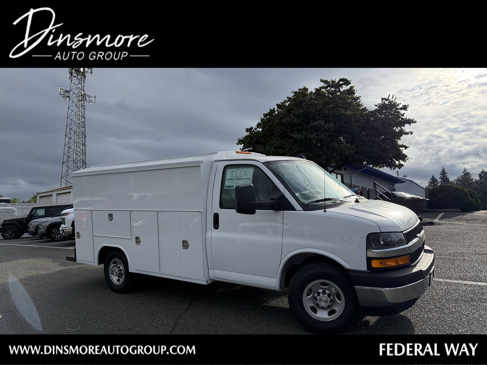 2025 CHEVROLET Express