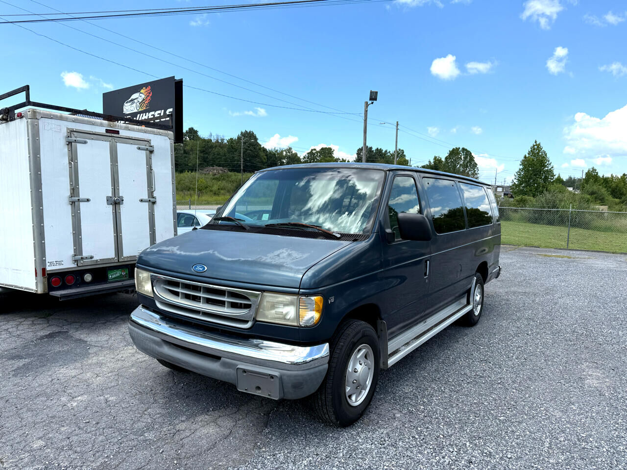 Ford E-350