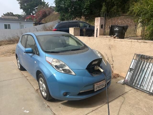 Nissan Leaf