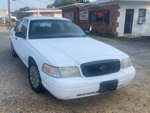 Ford Crown Victoria