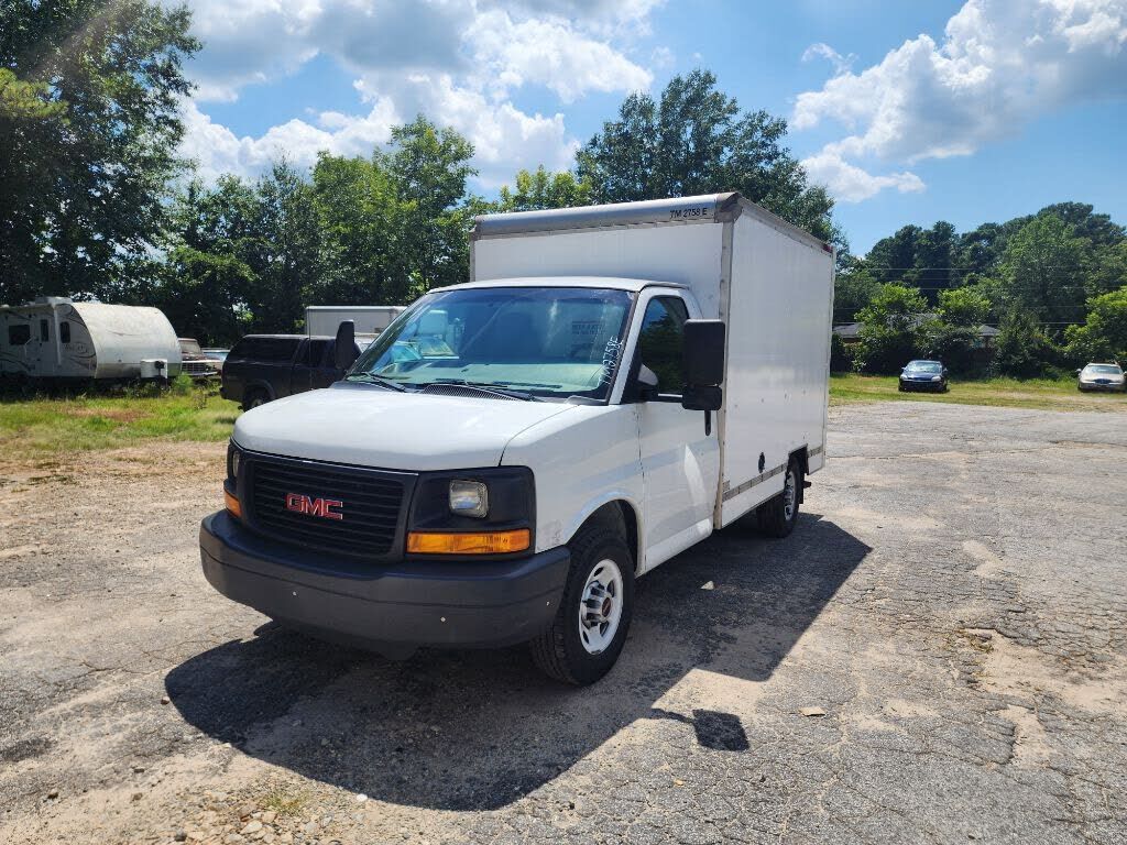 GMC Savana
