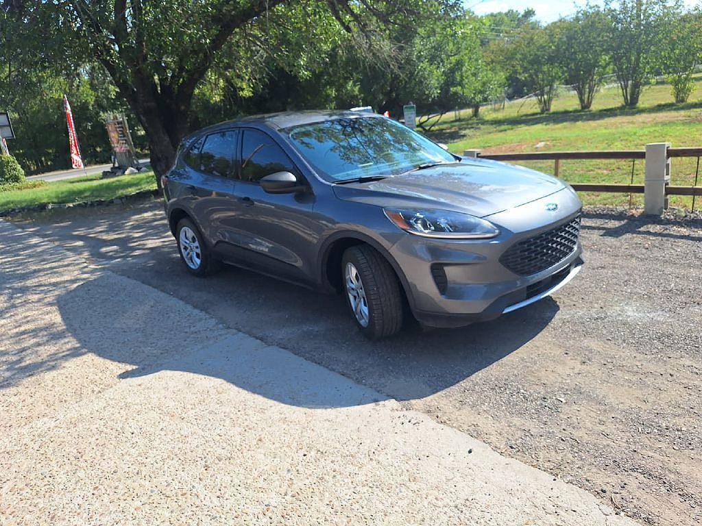 2021 FORD Escape