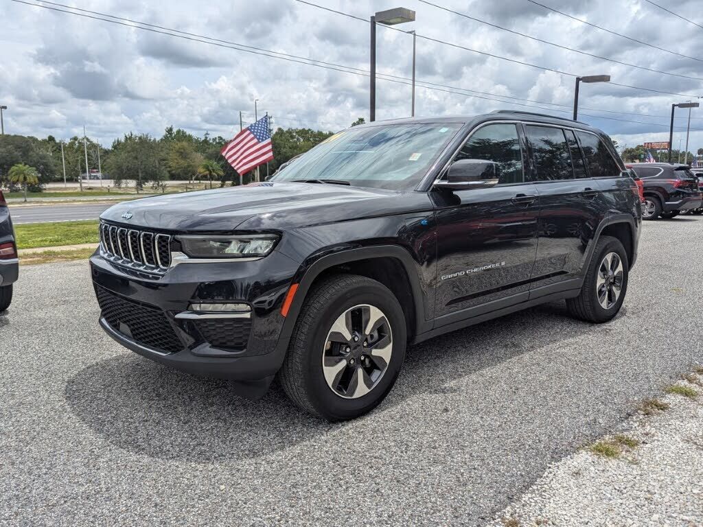 2024 JEEP Grand Cherokee