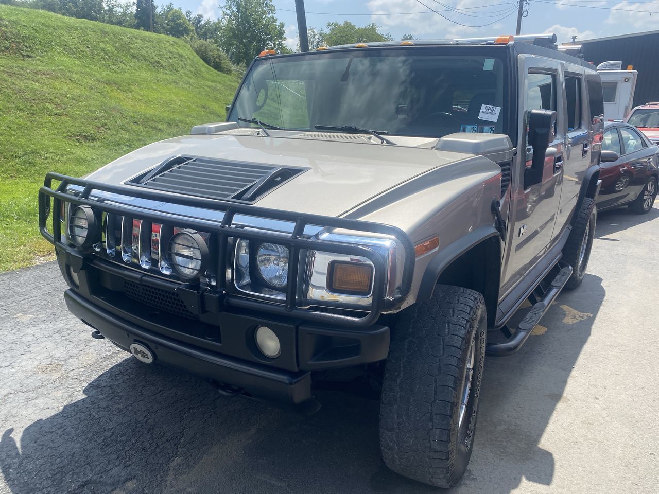 HUMMER H2