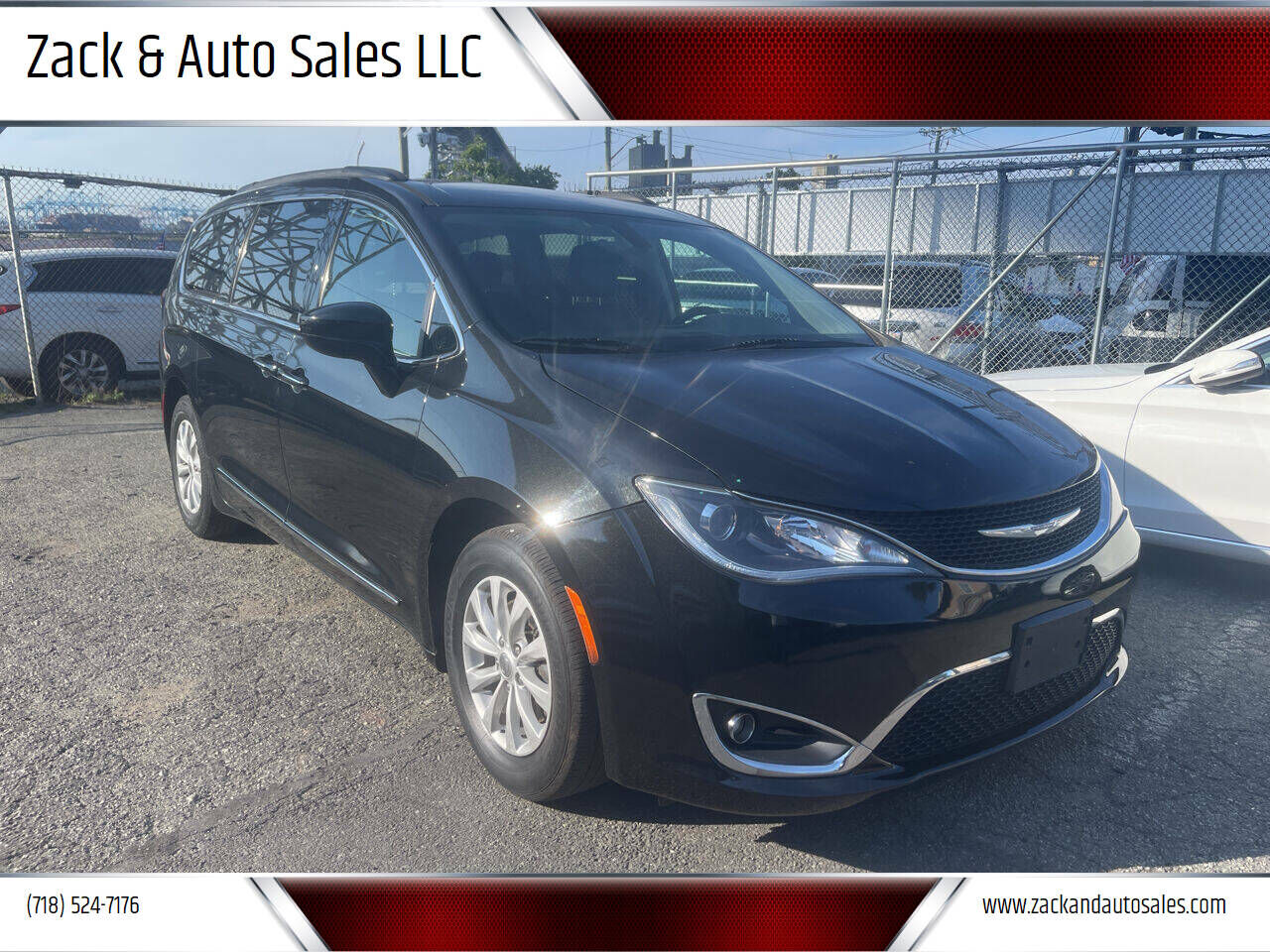 2017 CHRYSLER Pacifica