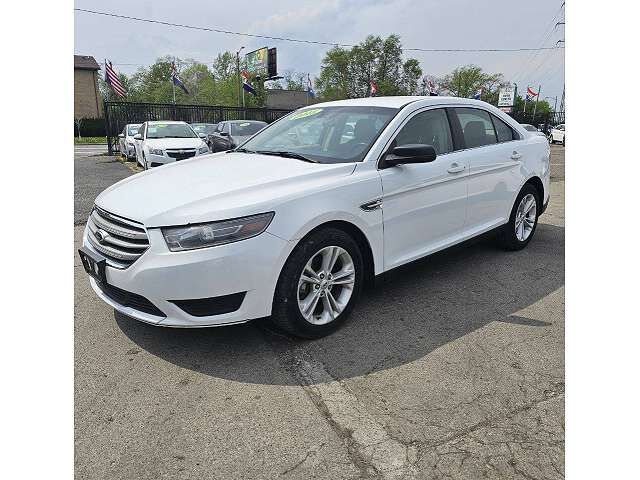 2015 FORD Taurus