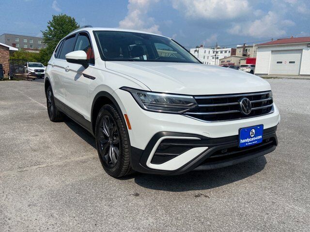 2022 VOLKSWAGEN Tiguan