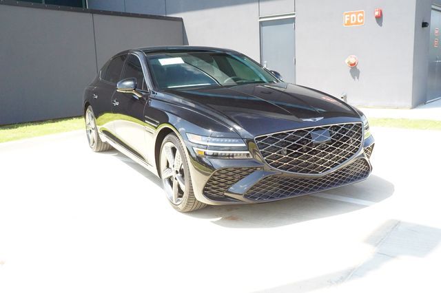 2025 GENESIS G80