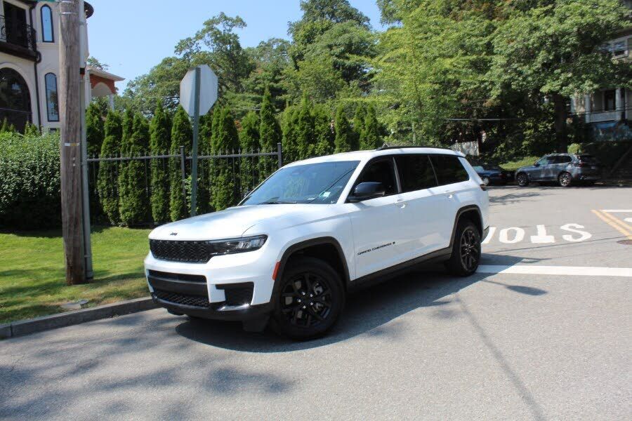 2024 JEEP Grand Cherokee L