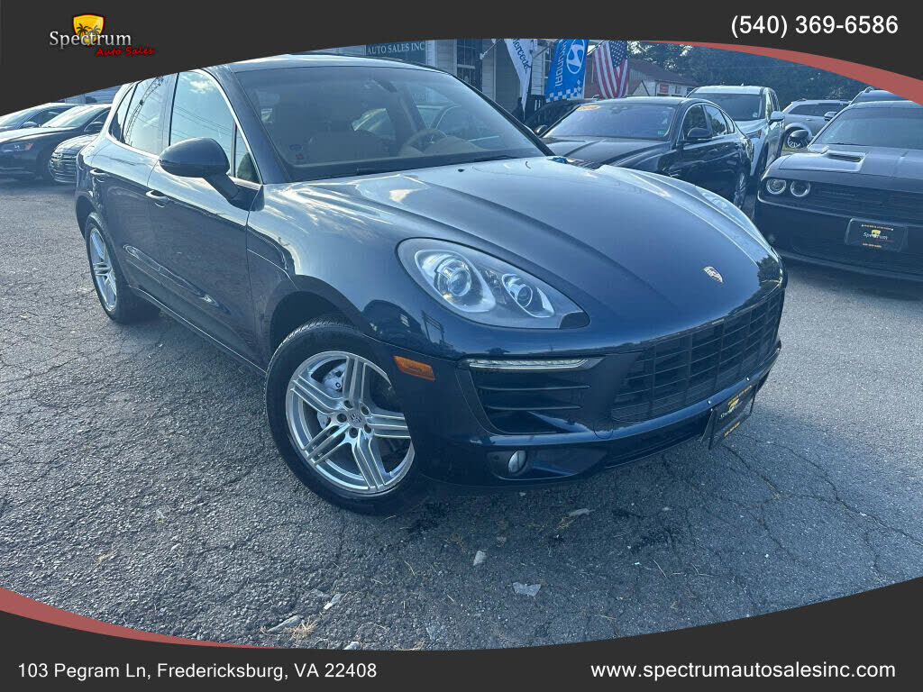2016 PORSCHE Macan