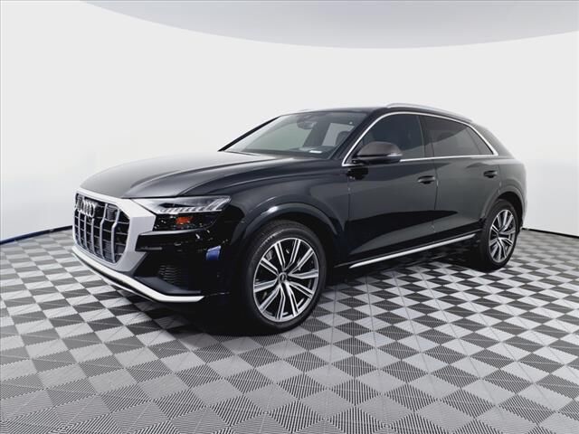 2023 AUDI SQ8