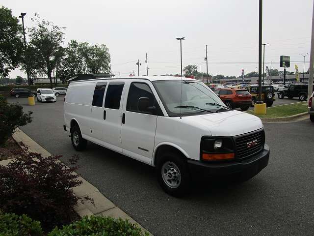 GMC Savana