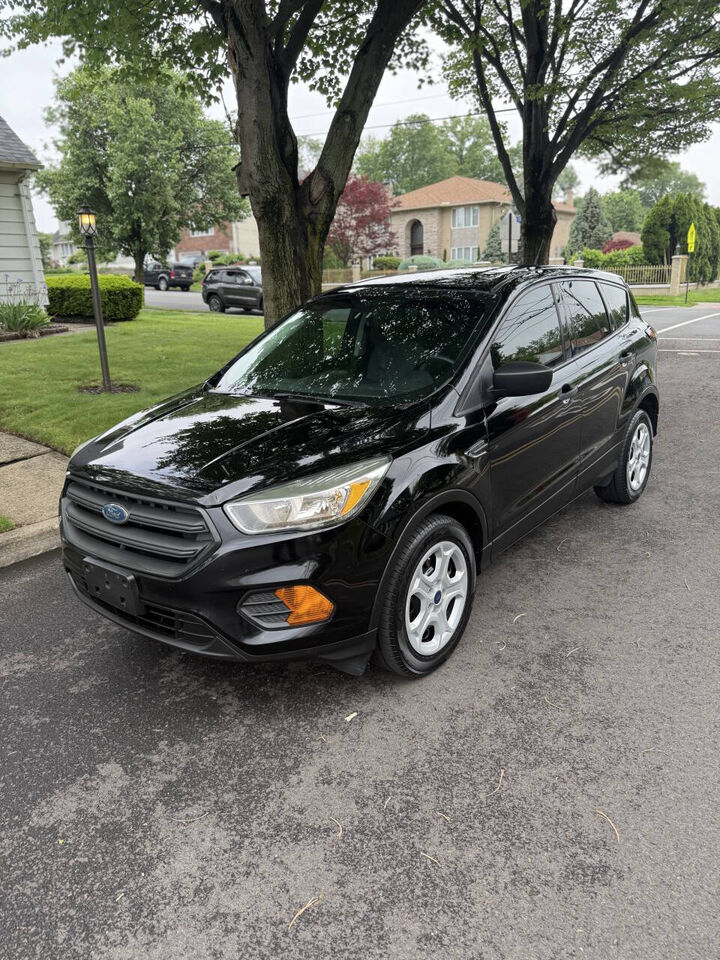 2017 FORD Escape
