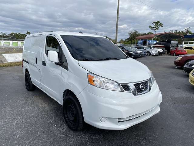 2015 NISSAN NV200