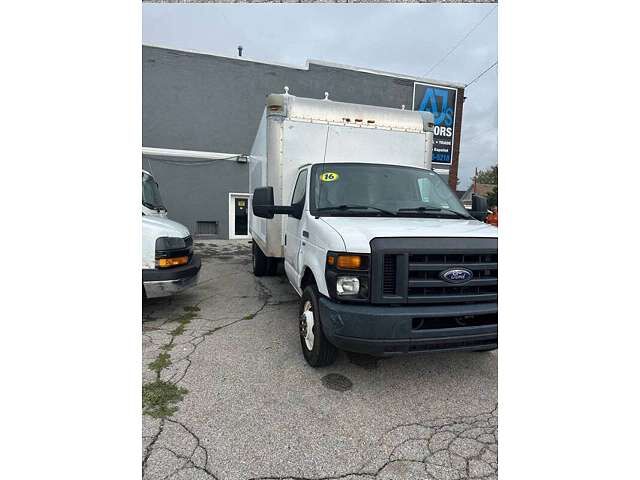 2016 FORD E-350