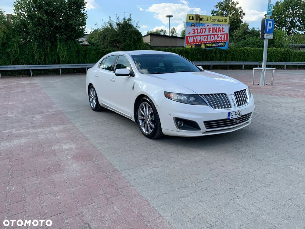 Lincoln MKS