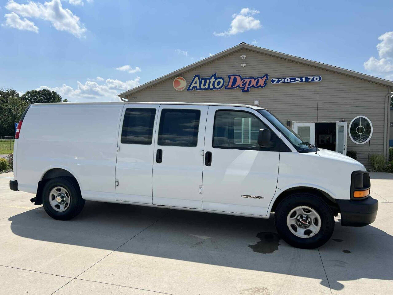 GMC Savana