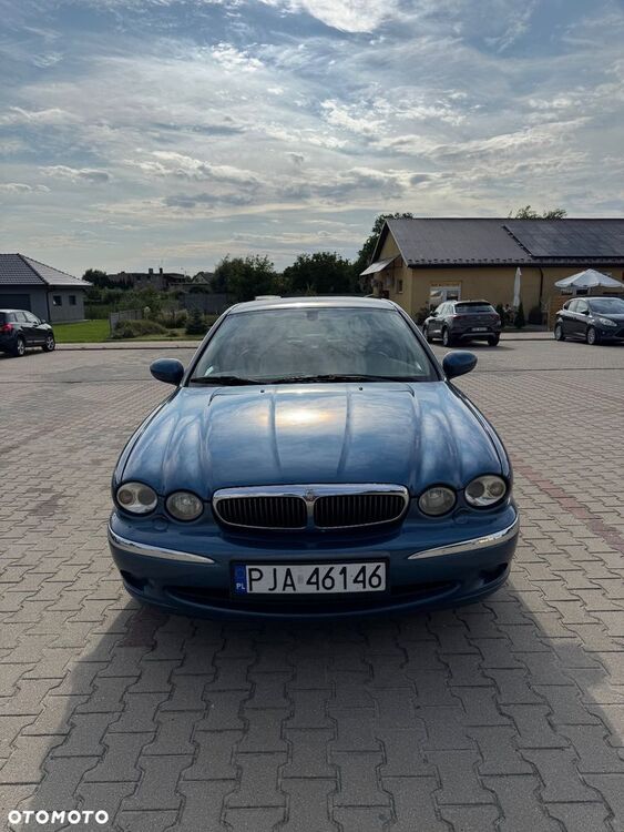 Jaguar X-Type