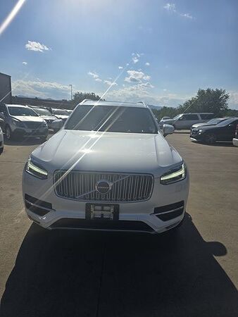 2019 VOLVO XC90