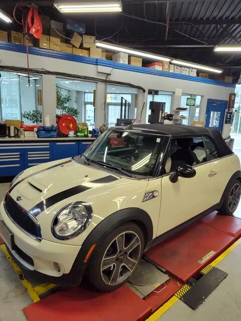 MINI Cooper Convertible