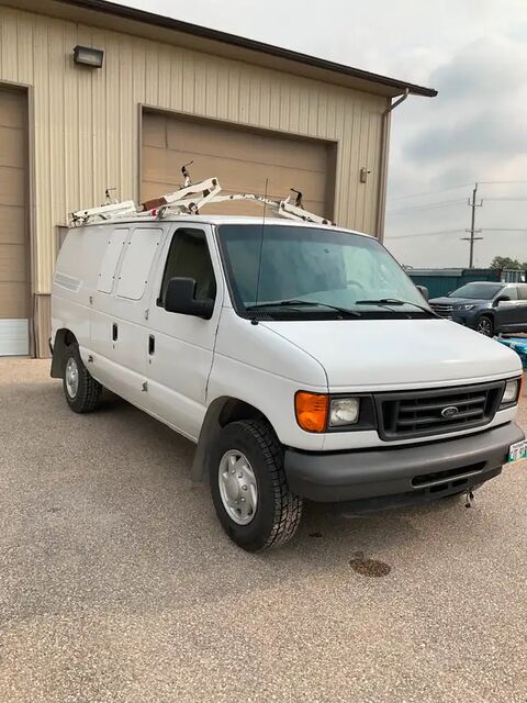 Ford E-250
