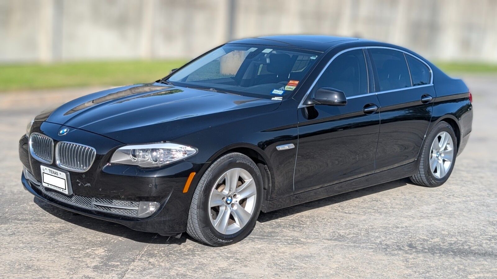 BMW 528i