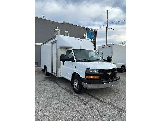 2020 CHEVROLET Express
