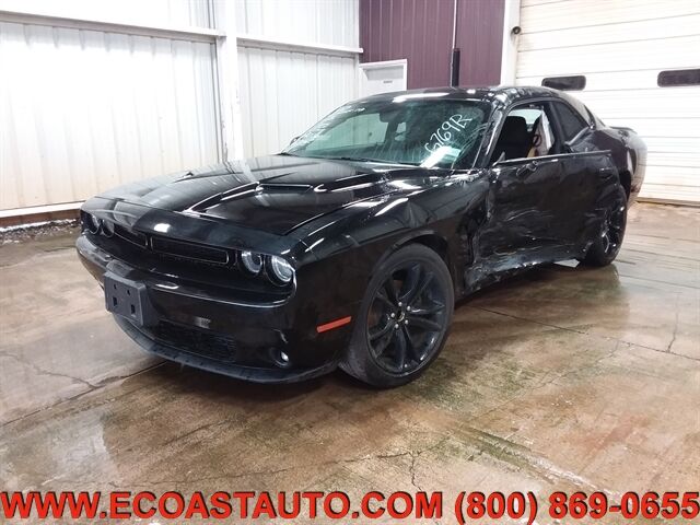 2017 DODGE Challenger