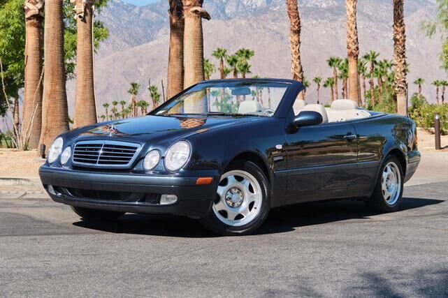 Mercedes-Benz CLK-Class
