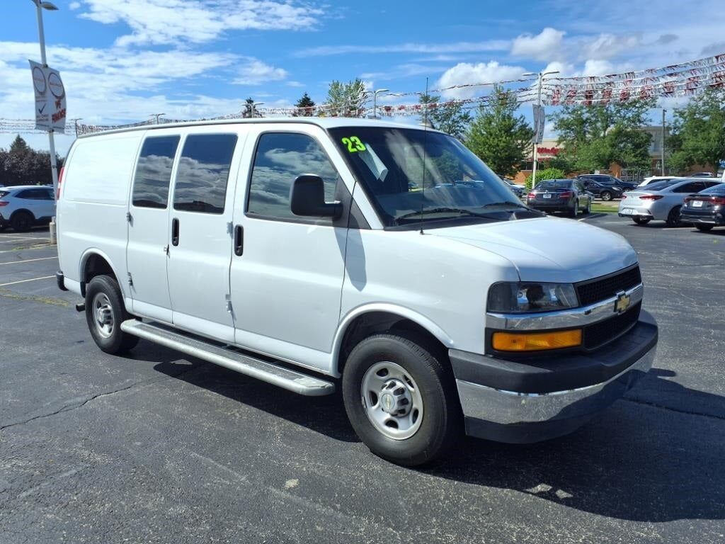 2022 CHEVROLET Express