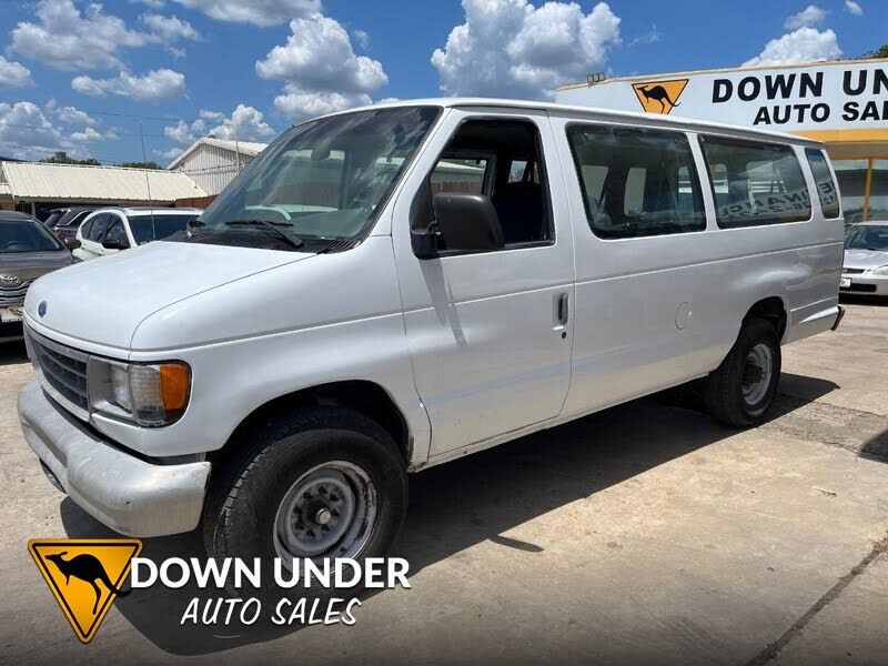 Ford E-350